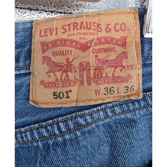 Levis 501 Original Fit Button-Fly Jeans W36 L36 Vintage Denim - Picture 2 of 7